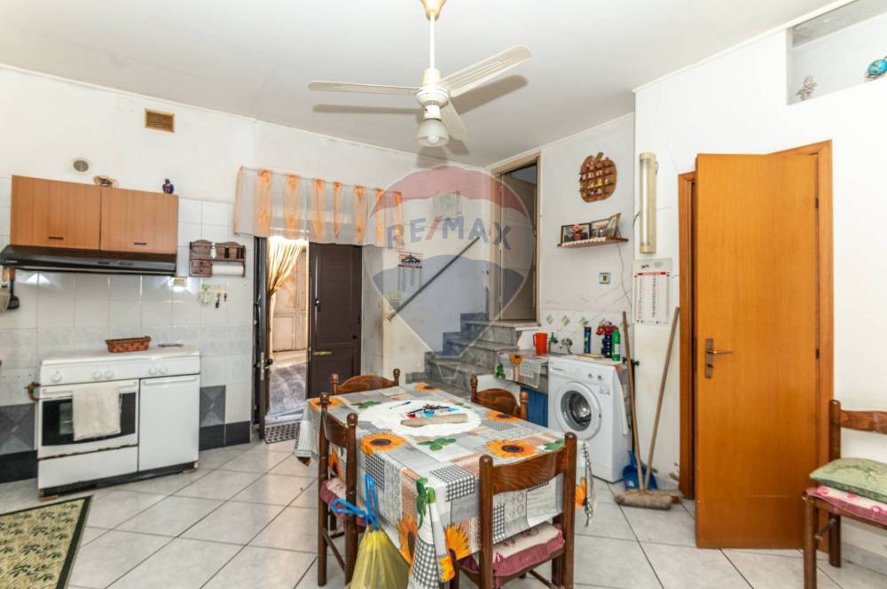 casa indipendente in vendita a Caltagirone