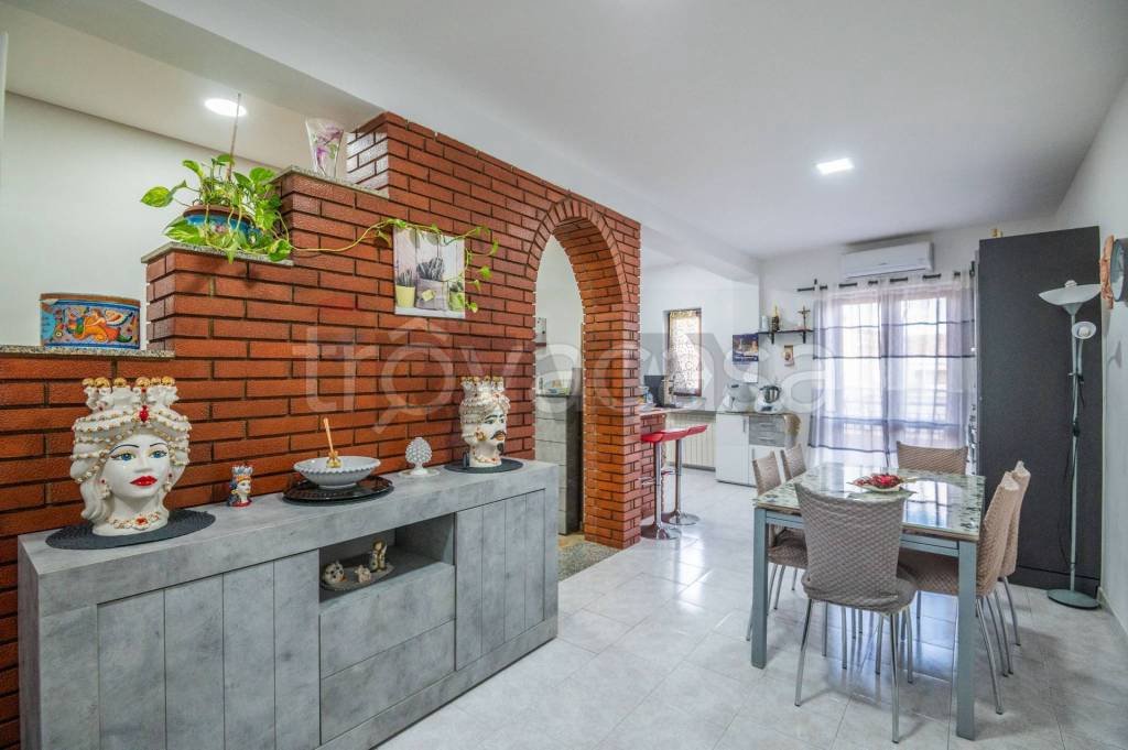 appartamento in vendita a Caltagirone