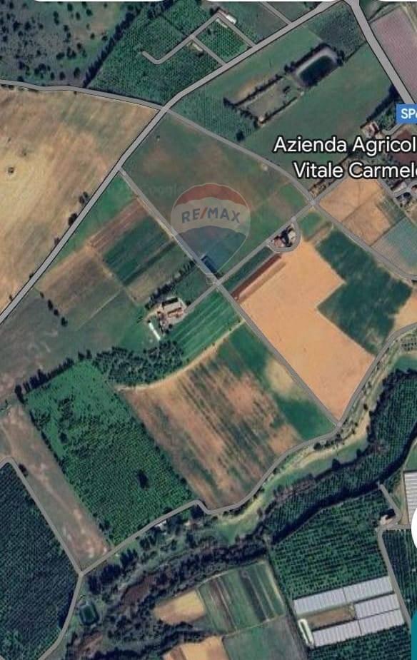 negozio in vendita a Caltagirone in zona Granieri