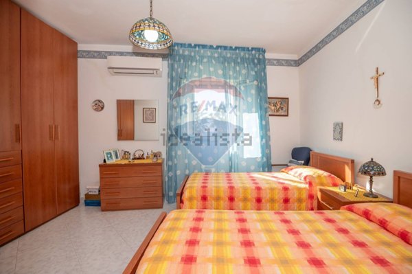 casa indipendente in vendita a Caltagirone
