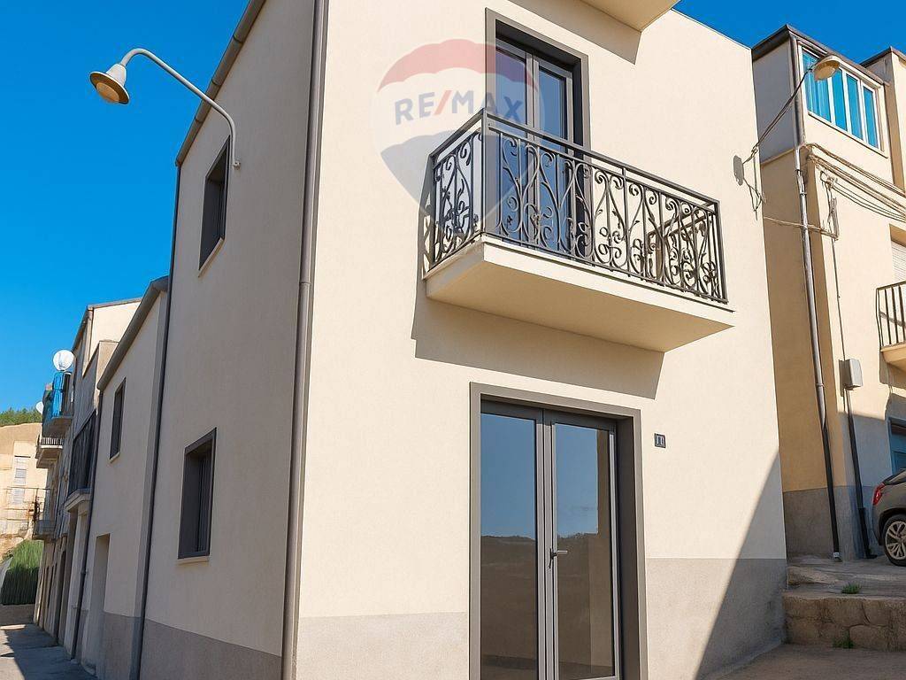 casa indipendente in vendita a Caltagirone