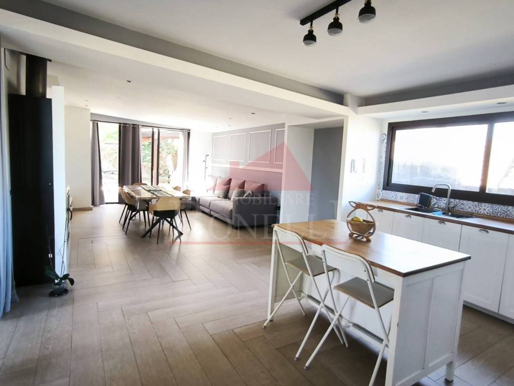 casa indipendente in vendita a Caltagirone