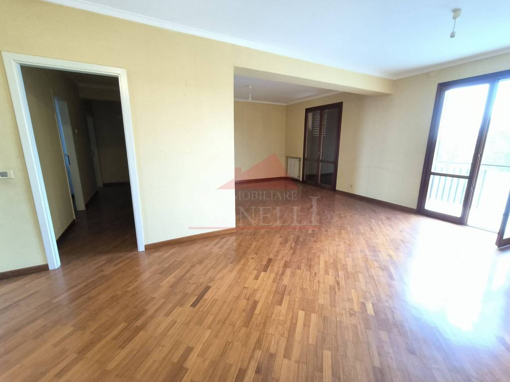 appartamento in vendita a Caltagirone