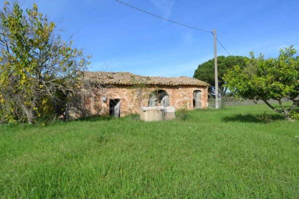 casa indipendente in vendita a Caltagirone in zona Santo Pietro