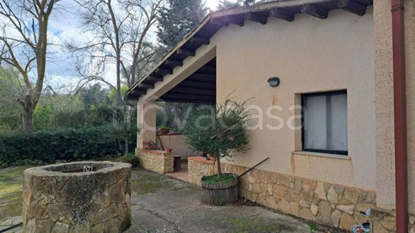 casa indipendente in vendita a Caltagirone