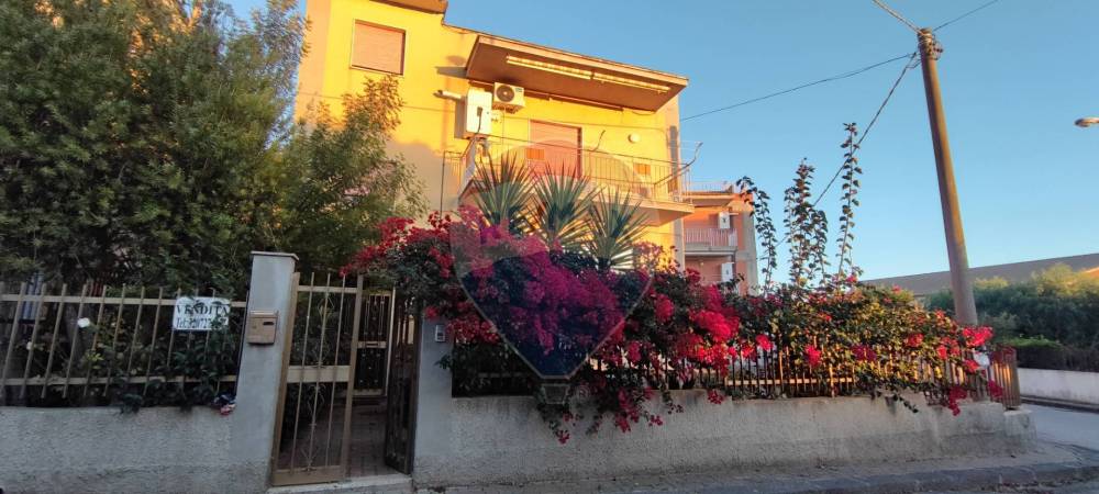 appartamento in vendita a Caltagirone