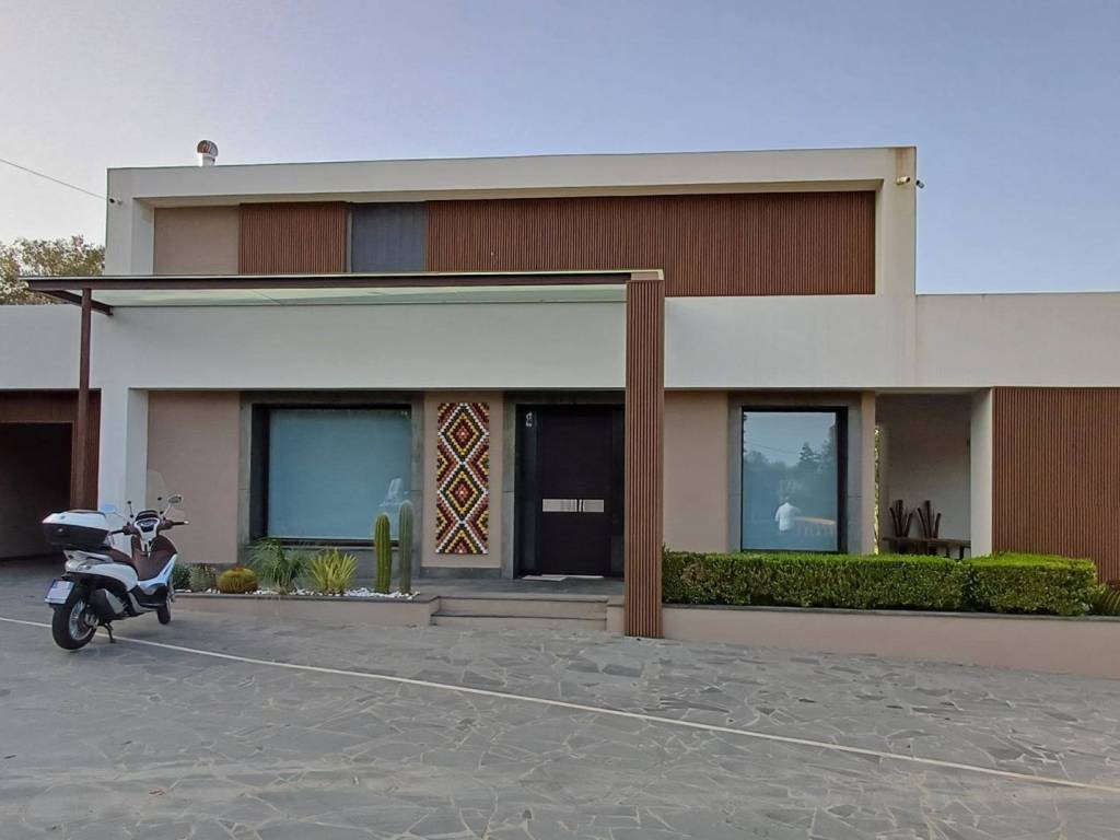 casa indipendente in vendita a Caltagirone