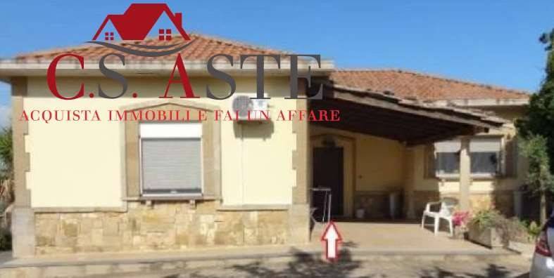 casa indipendente in vendita a Caltagirone