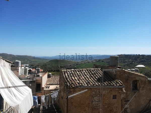 appartamento in vendita a Caltagirone