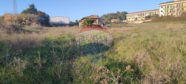casa indipendente in vendita a Caltagirone