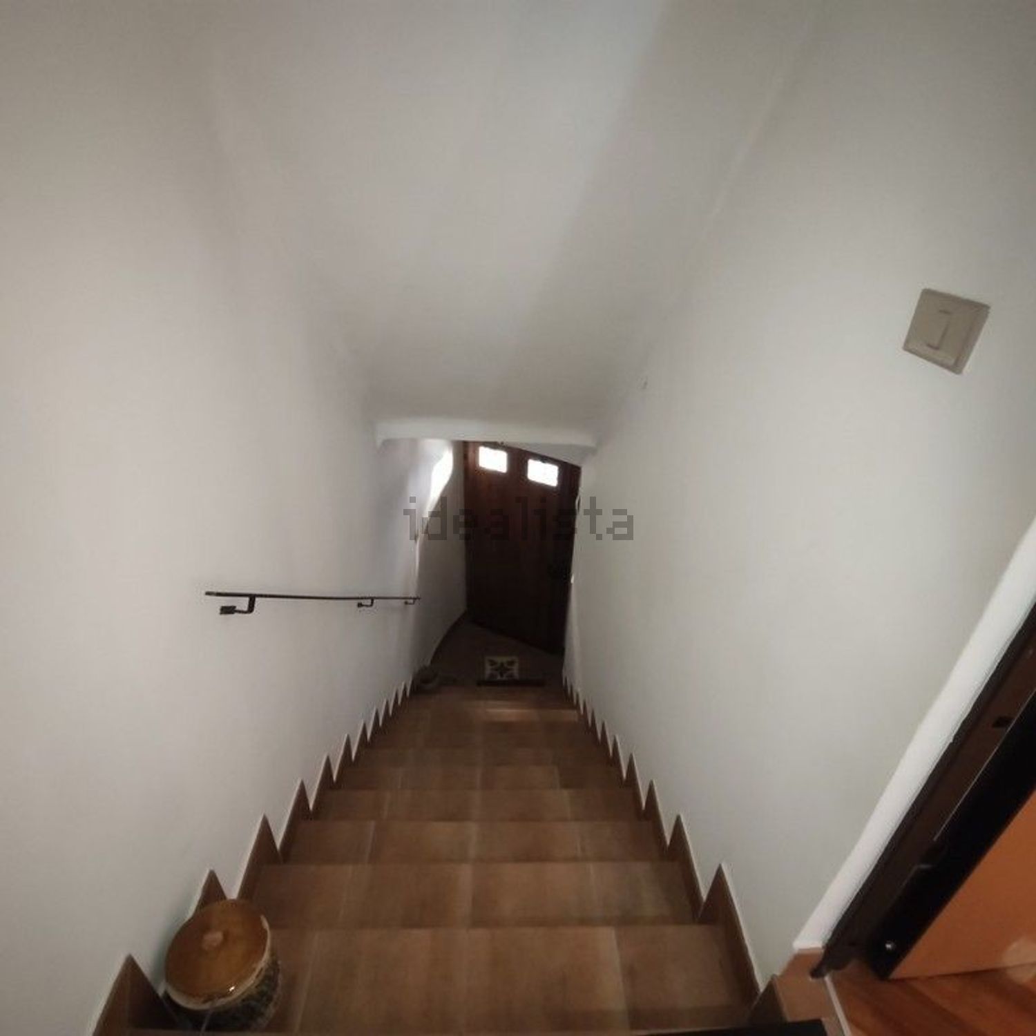 pentavano in vendita a Caltagirone