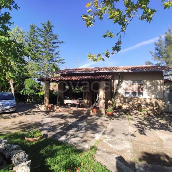 casa indipendente in vendita a Caltagirone