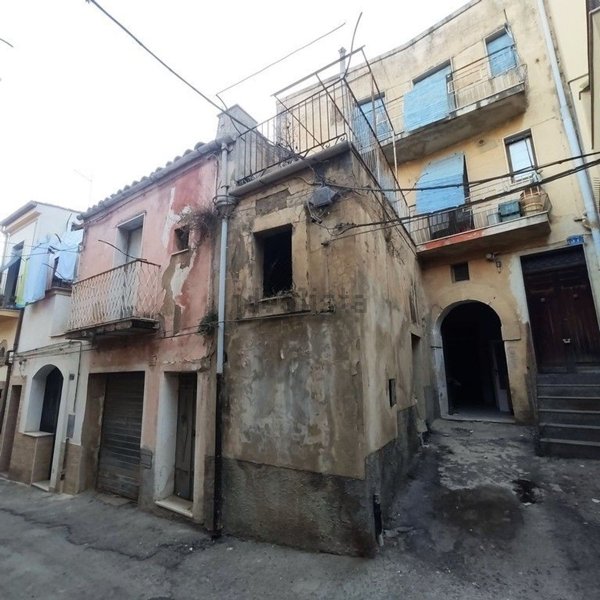appartamento in vendita a Caltagirone