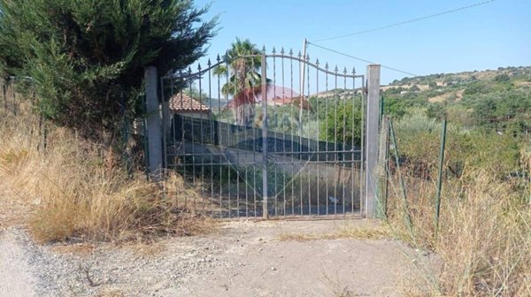 terreno agricolo in vendita a Caltagirone