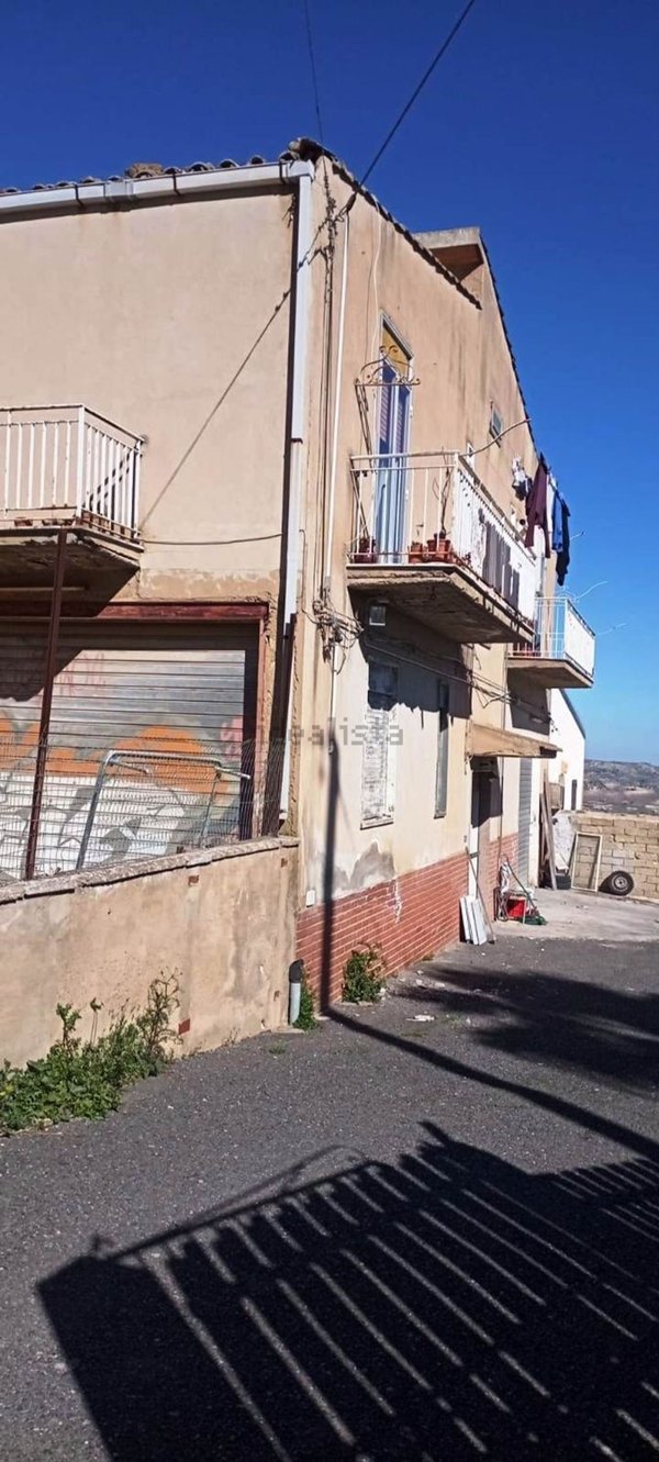 appartamento in vendita a Caltagirone
