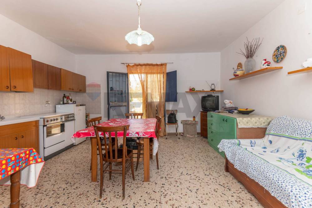 casa indipendente in vendita a Caltagirone