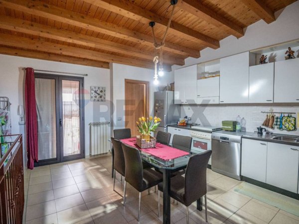 casa indipendente in vendita a Caltagirone