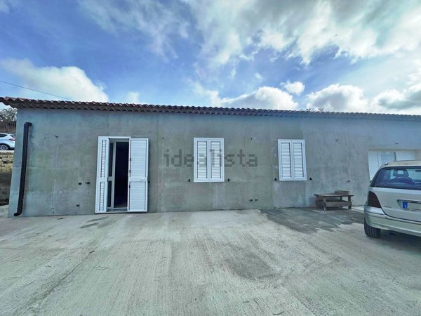 casa indipendente in vendita a Caltagirone