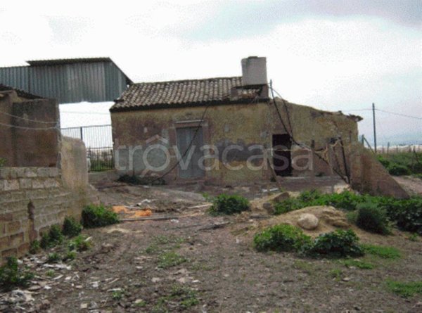 casa indipendente in vendita a Caltagirone in zona Granieri