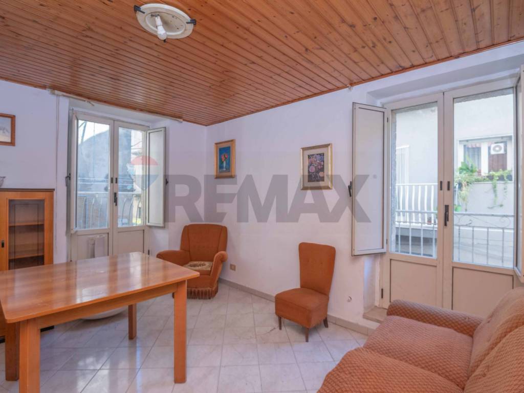 casa indipendente in vendita a Caltagirone