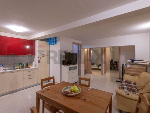 casa indipendente in vendita a Caltagirone