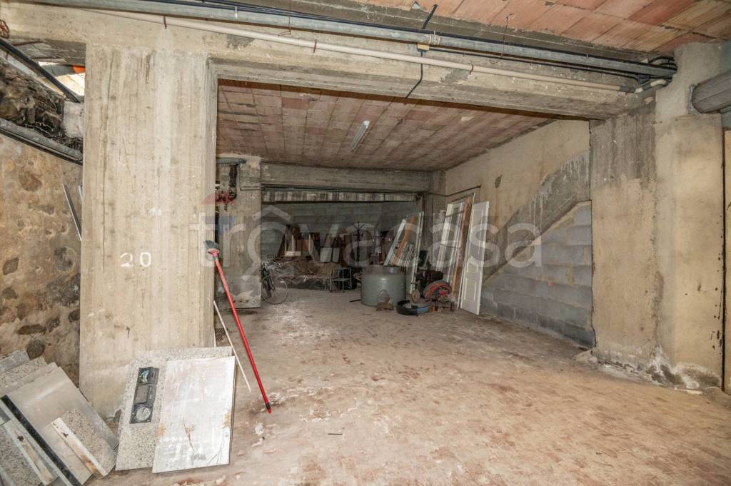 negozio in vendita a Caltagirone
