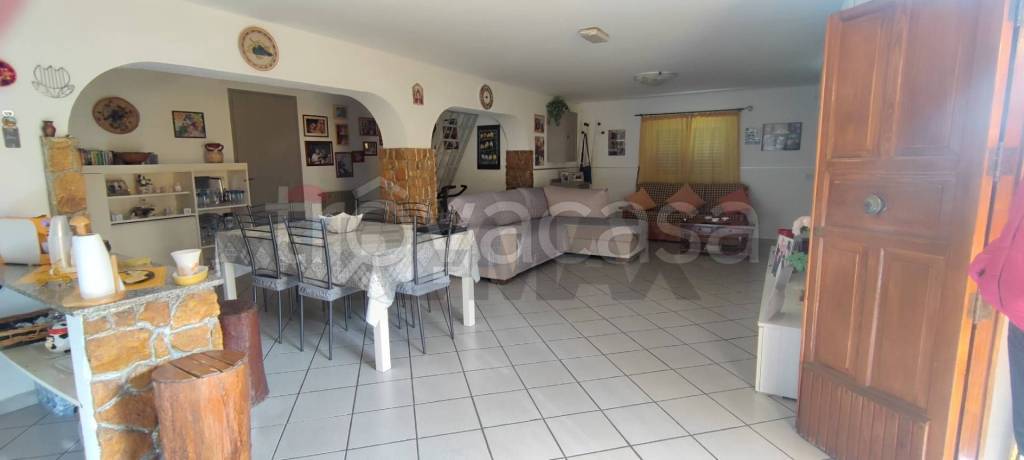 casa indipendente in vendita a Caltagirone