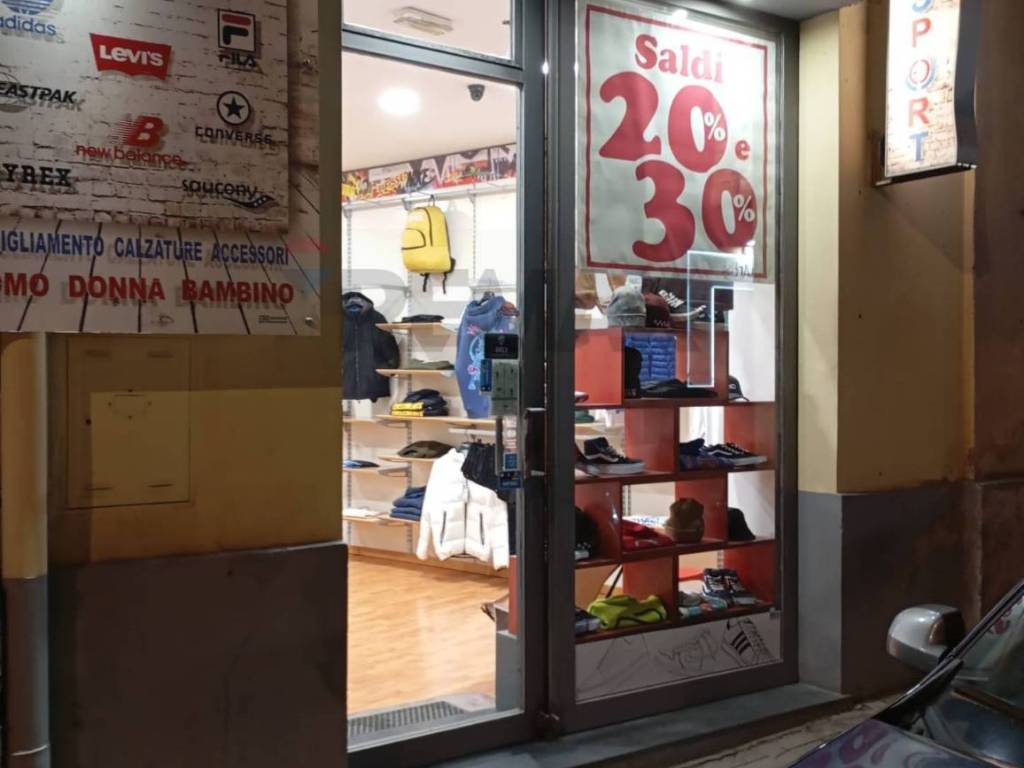 negozio in vendita a Caltagirone