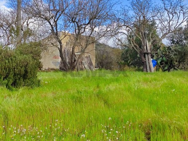 casa indipendente in vendita a Caltagirone