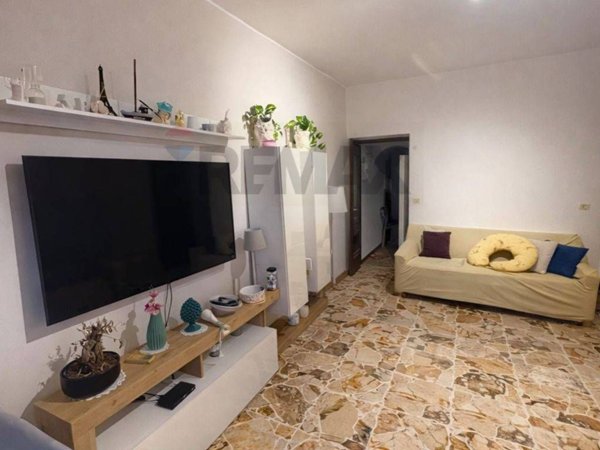 casa indipendente in vendita a Caltagirone