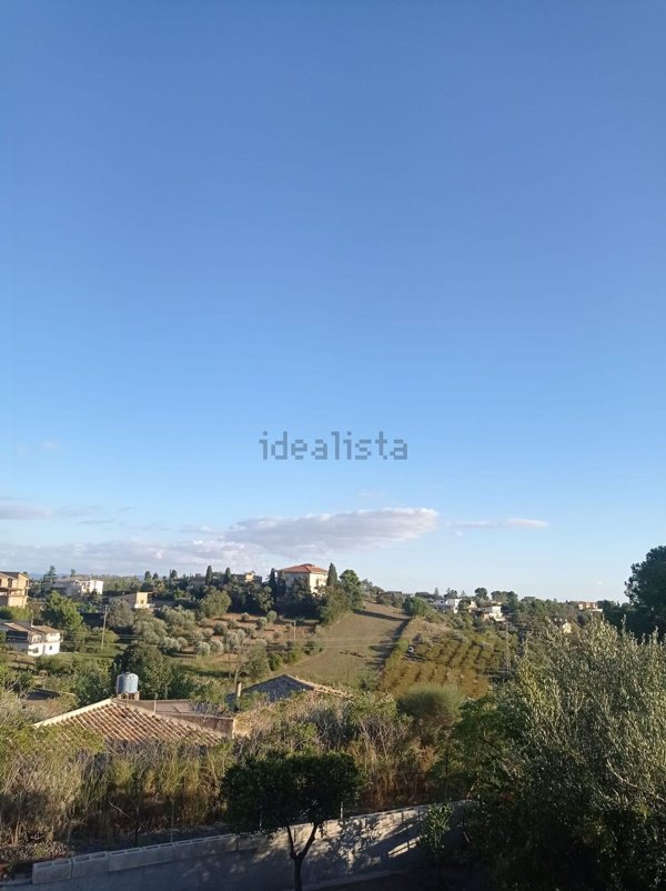 casa indipendente in vendita a Caltagirone
