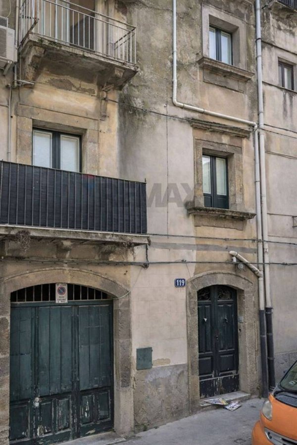 ufficio in vendita a Caltagirone