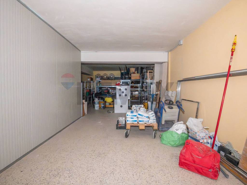 negozio in vendita a Caltagirone