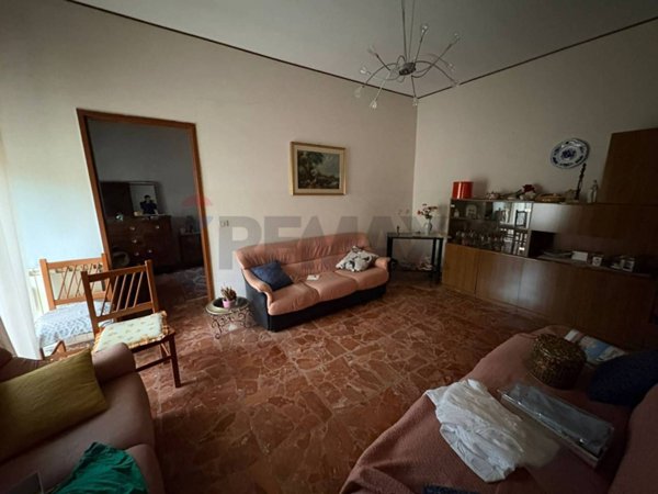casa indipendente in vendita a Caltagirone