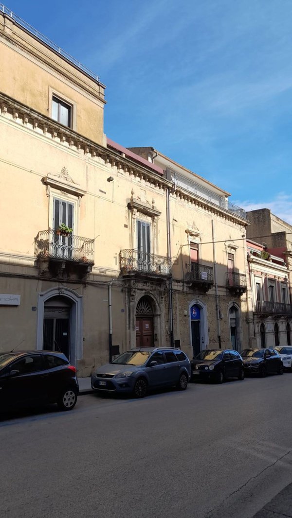 appartamento in vendita a Caltagirone