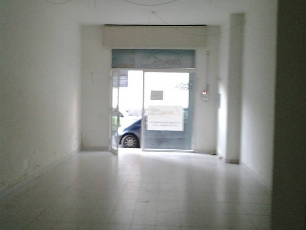 negozio in vendita a Caltagirone