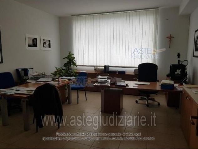 ufficio in vendita a Caltagirone