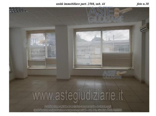 ufficio in vendita a Caltagirone