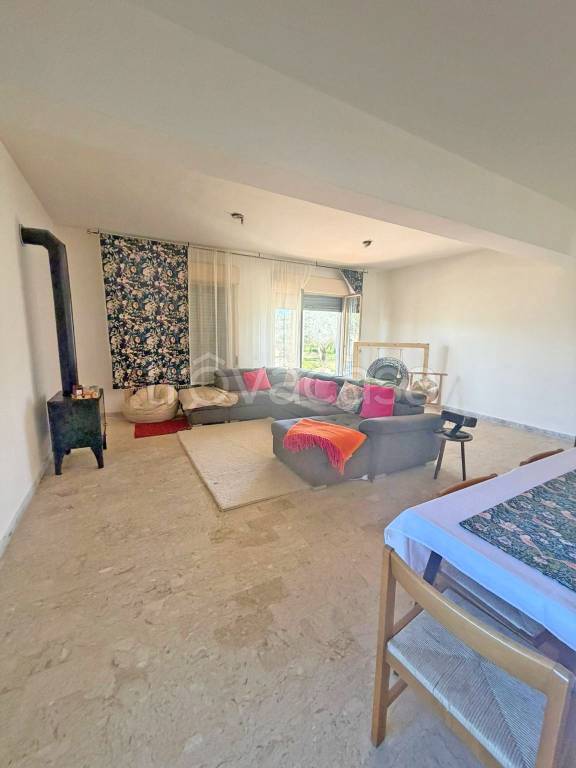 casa indipendente in vendita a Caltagirone in zona Santo Pietro