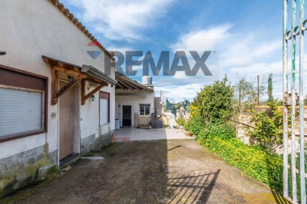 casa indipendente in vendita a Caltagirone