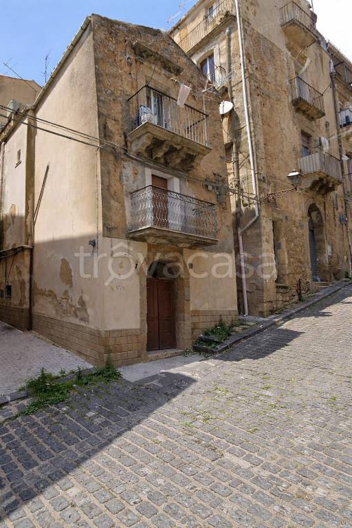 appartamento in vendita a Caltagirone
