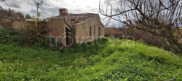 casa indipendente in vendita a Caltagirone