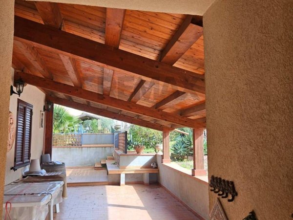 casa indipendente in vendita a Caltagirone