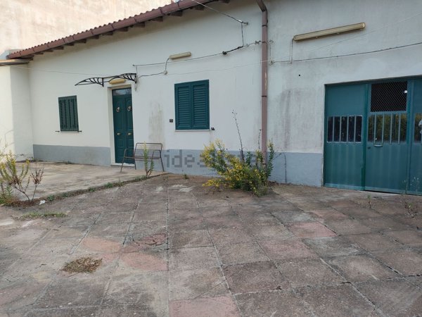 casa indipendente in vendita a Caltagirone
