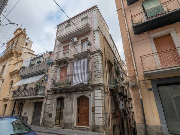 appartamento in vendita a Caltagirone in zona Santo Pietro
