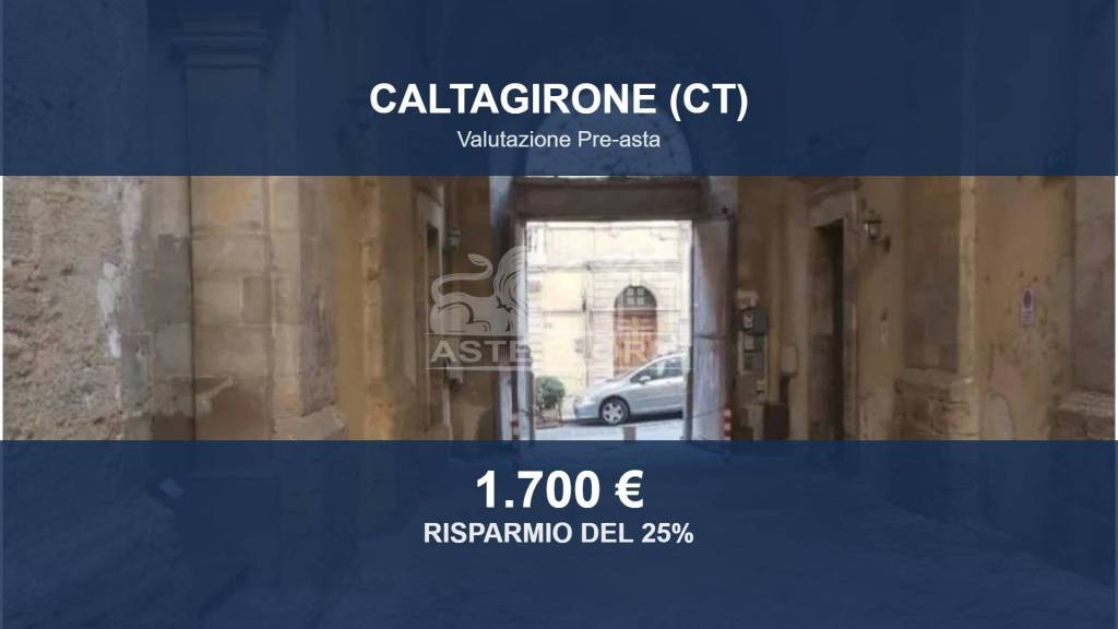 locale commerciale in vendita a Caltagirone