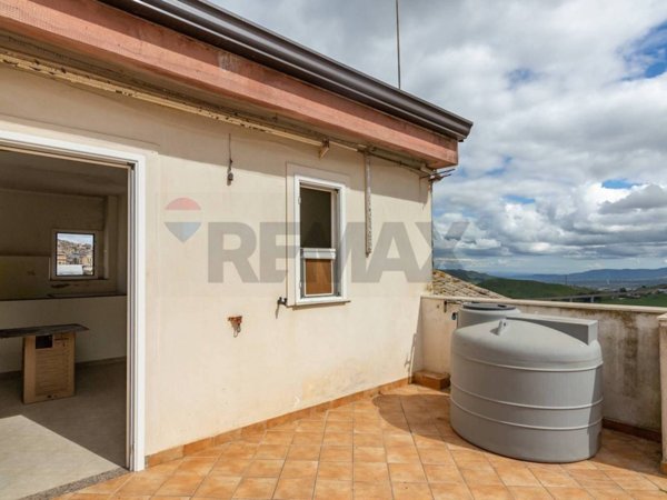 appartamento in vendita a Caltagirone