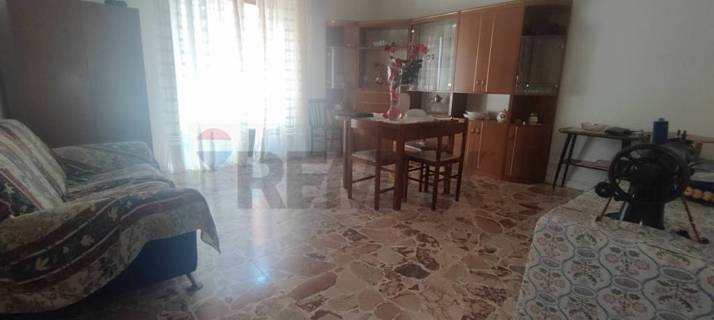 casa indipendente in vendita a Caltagirone