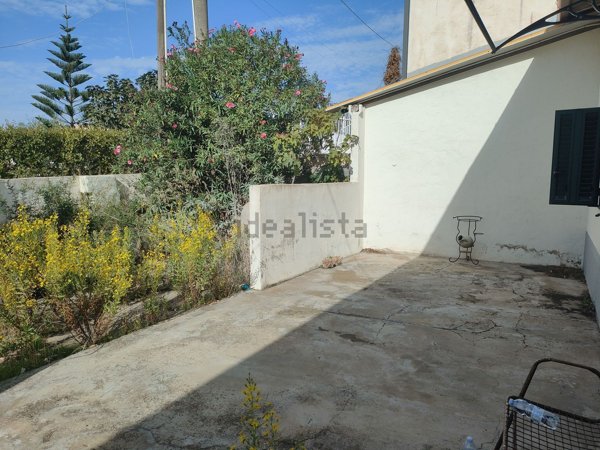 casa indipendente in vendita a Caltagirone