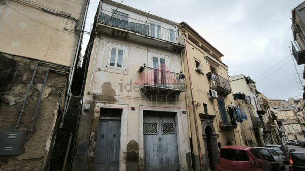 appartamento in vendita a Caltagirone